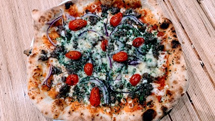 Donatello By L’Olympe - Distributeur à Pizzas 7j/7 24h/24, Pizzas à Emporter à Brides-les-Bains