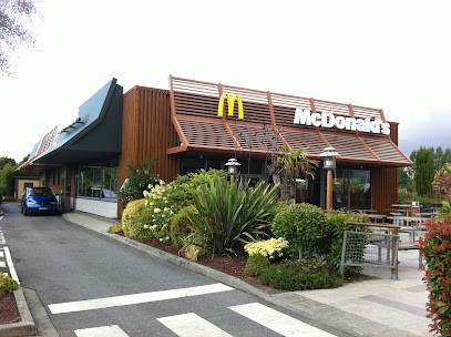 McDonald's, Pizzeria à Loudéac