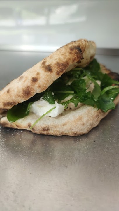 Mlt pizza, Pizzas à Emporter à Port-Louis