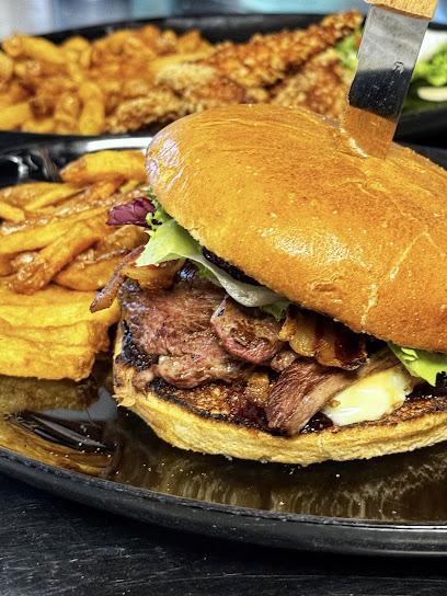 Mounio " Pizza Burger ", Pizzeria à Sarrancolin