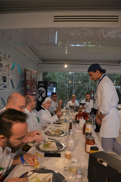 La fabrique à pizzas, Pizzeria à Saint-Vaast-lès-Mello