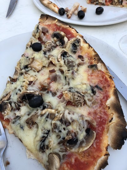 Le Revolet pizzeria, Pizzeria à Salagnon