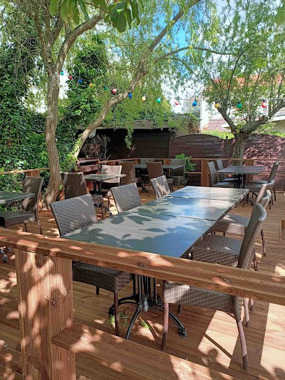 La Scuderia, Pizzeria à Marnes-la-Coquette