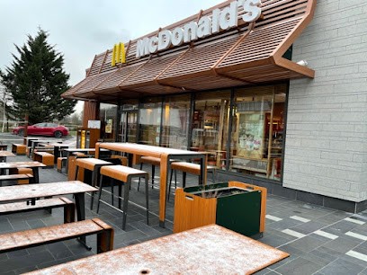 McDonald's, Pizzeria à Montataire