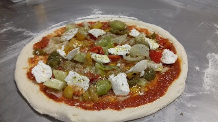 Pizza Plaza, Pizzeria à Savigny-en-Sancerre