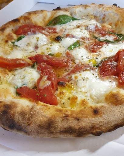 Pizzeria Chez Peppino, Pizzeria à Vers