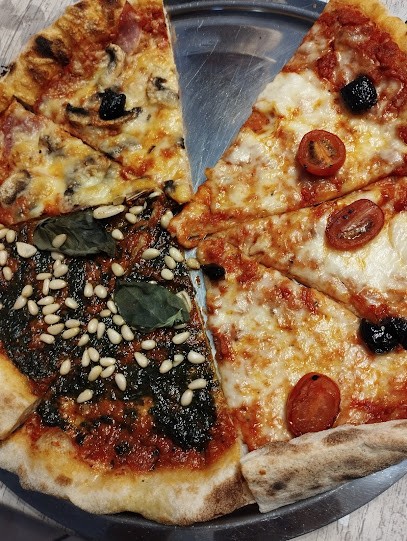 Pizzeria Fratelli Gusto, Pizzeria à Néoules