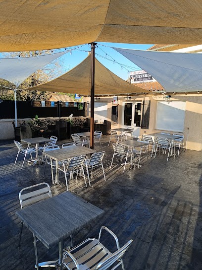 O' berges du rocher, Pizzeria à Martel