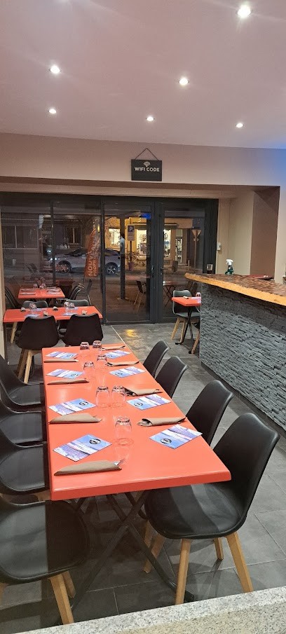 le 9, Pizzeria au Pouzin