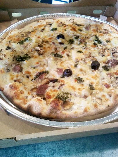 distributeur à pizzas à Saint lys - Pizzas salades et cie, Pizzas à Emporter à Saint-Lys