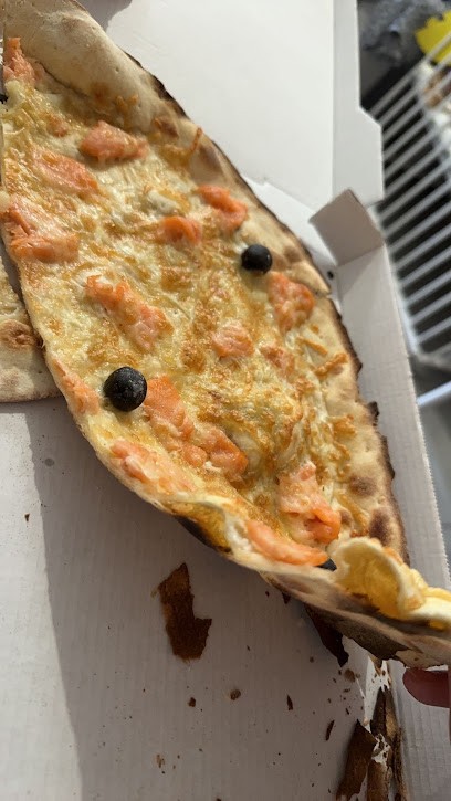 Le Kiosque à Pizzas Villeneuve, Pizzas à Emporter à Villeneuve-sur-Lot