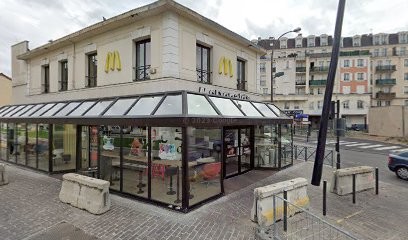 H C Services, Pizzeria à Livry-Gargan