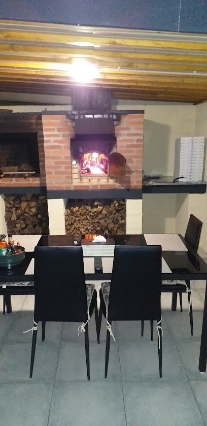 Anca-Pizza-Four-A-Bois, Pizzas à Emporter à Maen Roch