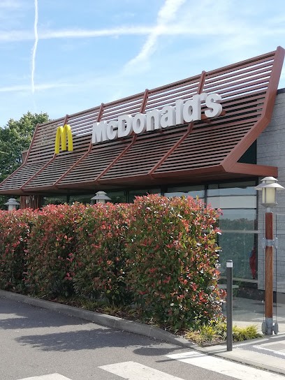 McDonald's, Pizzeria à Trignac