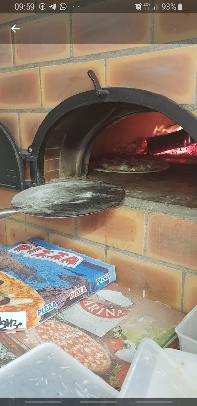 Chez Marius Et Bébert pizza au feu de bois, Pizzas à Emporter au Grau-du-Roi