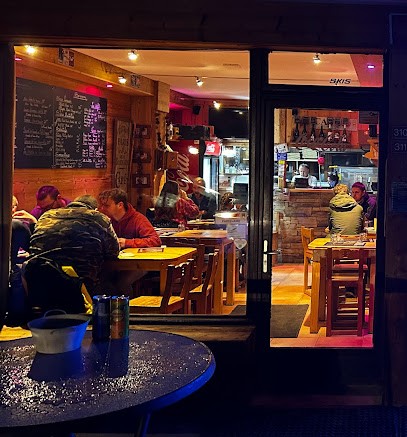 Pizzeria L Aroma, Pizzeria à Saint-Sorlin-d'Arves