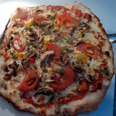 Le Rétro Camion Pizza, Pizzeria à Montsauche-les-Settons