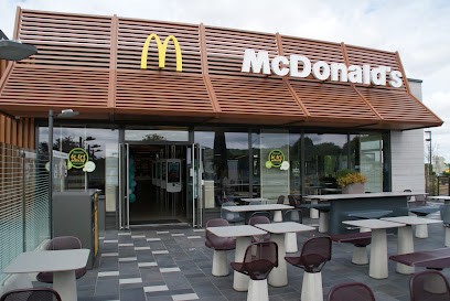 McDonald's, Pizzeria à Pouilly-en-Auxois