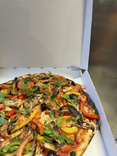 LE TUBE, Pizzeria à Saint-Cyr-sur-Mer