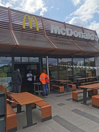 McDonald's, Pizzeria à Loches