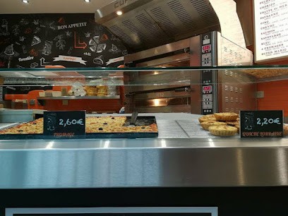 Super Mario, Pizzas à Emporter à Albertville