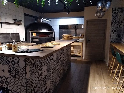 Basilico pizza, Pizzeria à Meyzieu