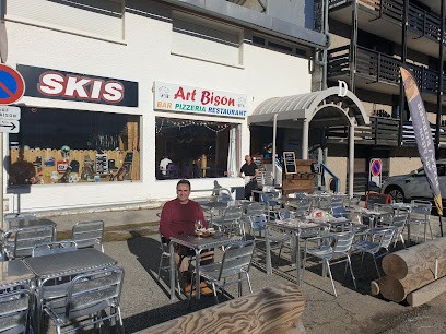 Art Bison Restaurant Pizzeria, Pizzeria à Saint-Lary-Soulan