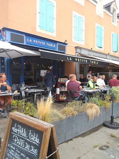 La Petite Table, Pizzeria à Sauzon