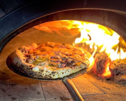 Pizza au feu de bois (food truck Autour de la pizz), Pizzeria à Saint-André-lez-Lille