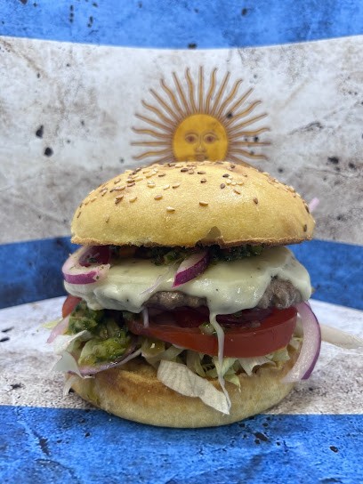 La piazza d' Ossun, Pizzas à Emporter à Ossun