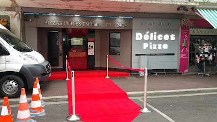 Delices pizza automatique, Pizzeria à Louviers