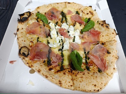 Pizza L’ IncontourNaples, Pizzeria à Plan-d'Aups-Sainte-Baume