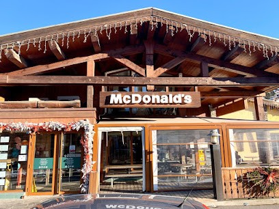 McDonald's, Pizzeria à Megève