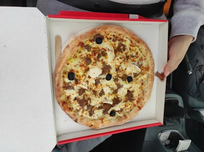 Distributeur automatique de pizzas 🍕 Monsieur Tomate - Marssac / Tarn - 24/7, Pizzas à Emporter à Marssac-sur-Tarn