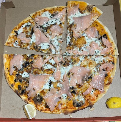 Royal Pizz, Pizzeria à Ploudalmézeau