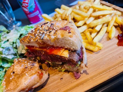L'escale Pizzeria, Pizzeria à Beaumont-Pied-de-Boeuf