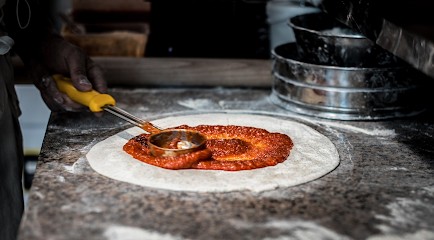 Boule Et Pizz, Pizzas à Emporter à Saint-Lyphard