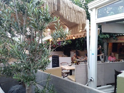 Restaurant Pizzéria Henri, Pizzeria à Saint-Cyr-sur-Mer