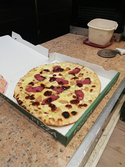 Pizza 3000 David St Raphaêl, Pizzas à Emporter à Saint-Raphaël