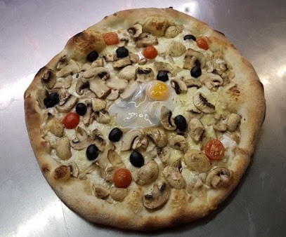 Gravina Pizz - Camion Pizza, Pizzas à Emporter à Til-Châtel