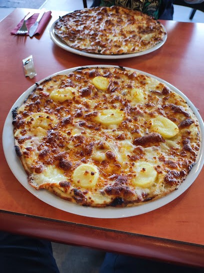 La Mère Michel, Pizzeria à Saint-Michel-de-Plélan