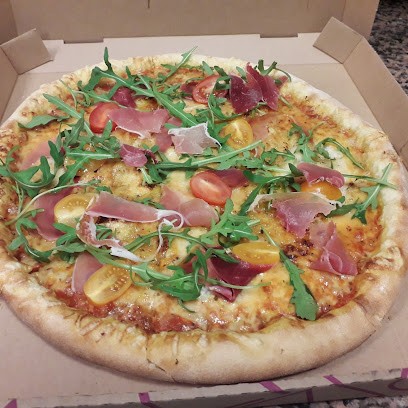 La Savoureuse, Pizzeria à Saint-Amans-Soult