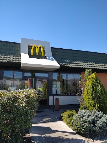 McDonald's, Pizzeria à Peipin