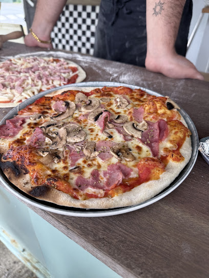 La ´S Peppina ´S Cérans Foulletourte, Pizza À Emporter à Cérans-Foulletourte