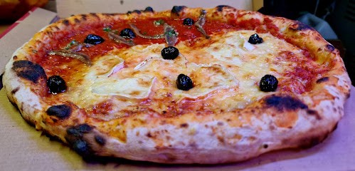 Les 4 Chemins Pizzas Au Feu De Bois, Pizzas à Emporter à Furiani