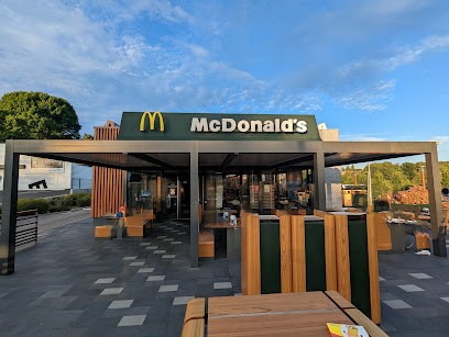 McDonald's, Pizzeria à Saint-Yrieix-la-Perche