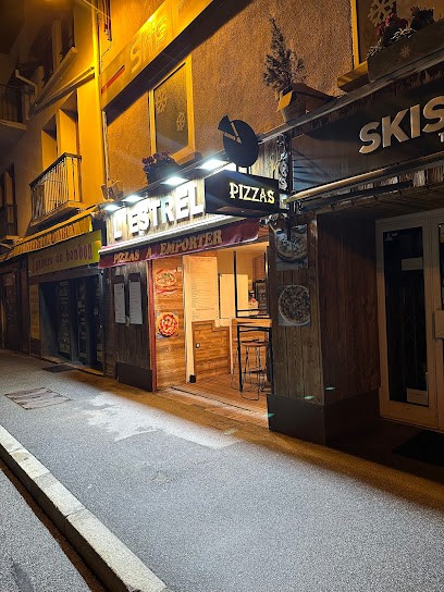 Pizzeria Estrella, Pizzas à Emporter à Font-Romeu-Odeillo-Via