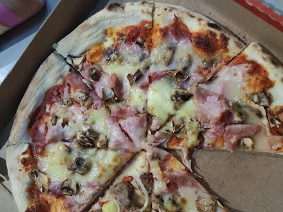 Parachute Pizza, Pizzeria à Messei