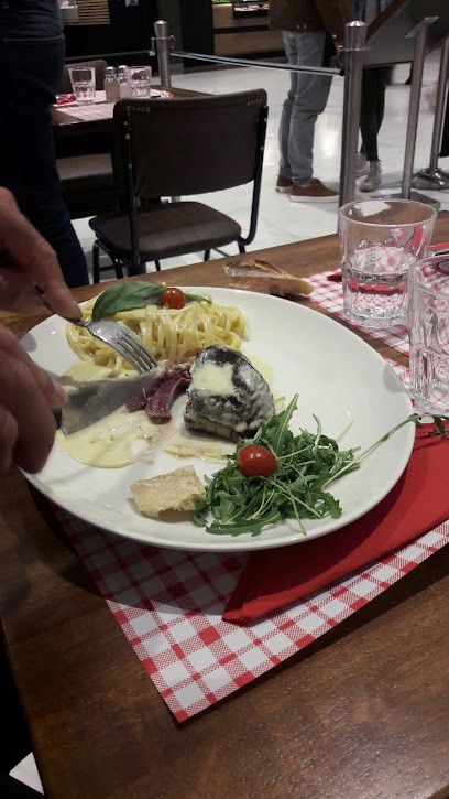 Pizza Hut, Pizzeria à Lieusaint