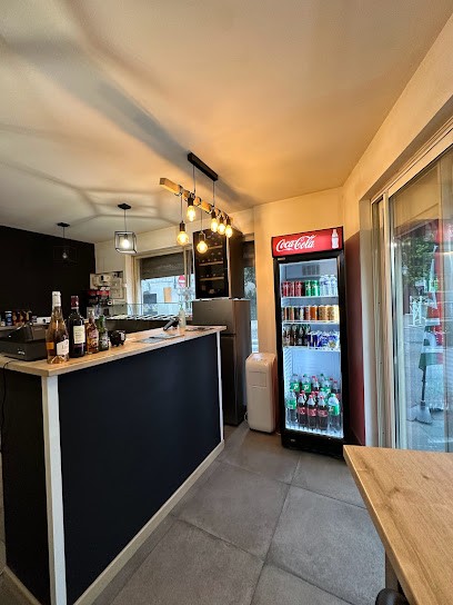 MAMA PIZZA, Pizzeria au Grau-du-Roi